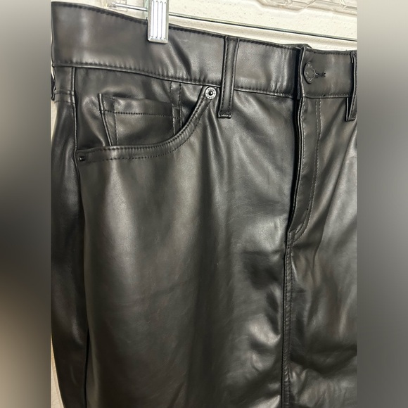 Torrid Black Faux Leather Skirt Size 16 - Picture 4 of 9